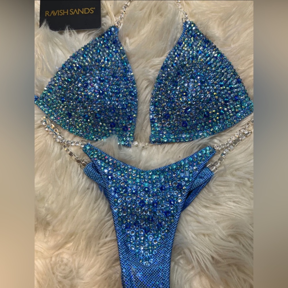 Brand new never worn ravish sands competition bikini